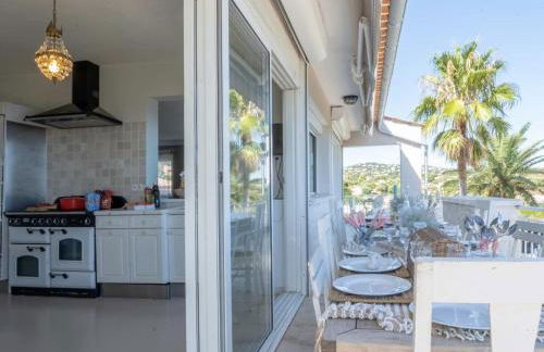 Luxury Villa with Jacuzzi in Les Issambres - Foto 68