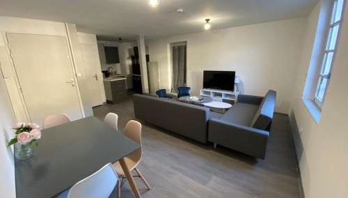 2 pièces parking, plein centre au calme climatisé - Foto 2