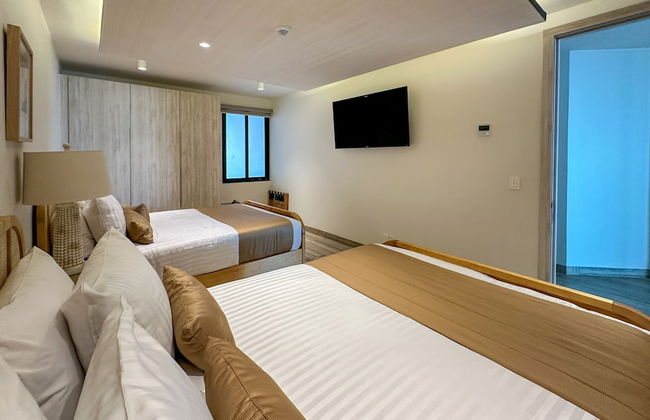 3BR Ground Floor Condo With Direct Pool Access - Foto 49