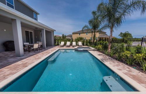 Splendid Home With Private Pool, Loft Area, Waterpark & Resort Access Near Disney At Encore Resort - 7619Br - Foto 8