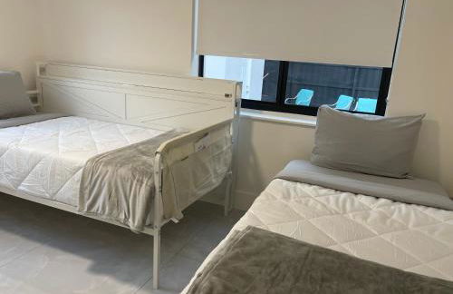 Transit-Friendly Flamingo Park Hideaway - Foto 46