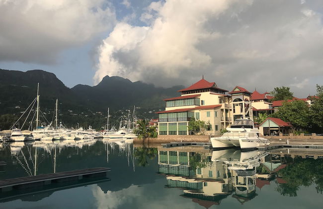 Eden Island Gem - Photo 21