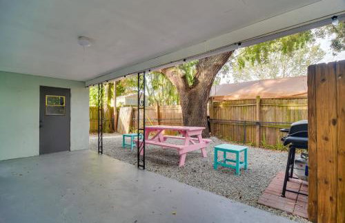 Walk to Art District and Beach Pet-Friendly Getaway - Foto 16