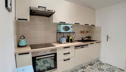 Stop Chez M Select Saga # Qualité # Confort # Simplicité - Foto 3, stove, toaster