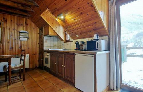 Marmotte Gîte 2à4 personnes avec cheminée à 10mn des pistes - Foto 9