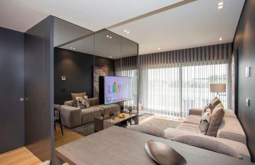 Liiiving in Porto - Dragão Pool View - Foto 30