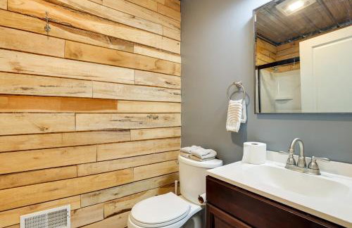 5 Mi to Slopes! Group Ski House with Game Room - Foto 41