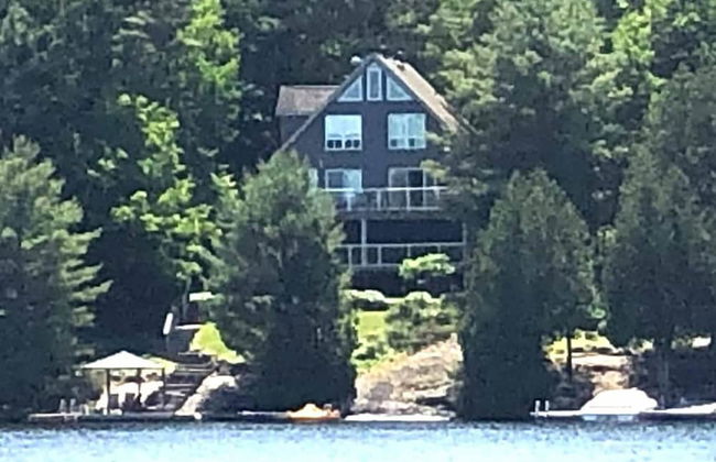 Muskoka Lakeshore Cottage Bliss - Foto 73