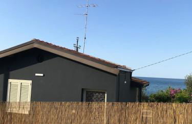 HIDE by the Sea - Foto 28