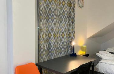 Spacious Home in Walsall with Parking & Garden - Foto 18