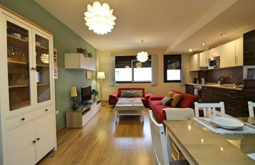 Amplio y Moderno Apartamento Lorenzo Ferreira - Foto 2