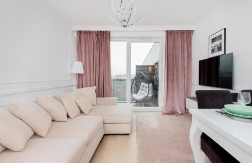 Stylish Two Bedroom Apartment Nasypowa by Noclegi Renters - Foto 1