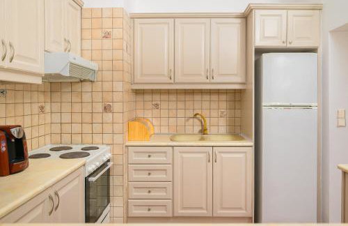 Aris Studios - Photo 54