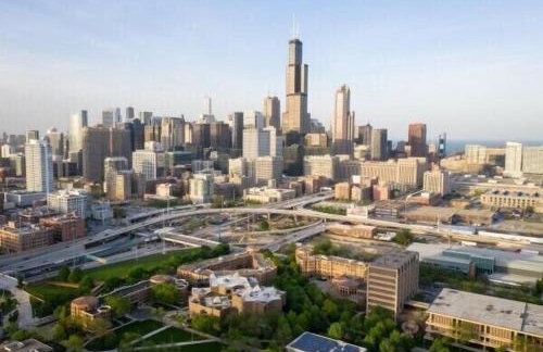 Bella Villa on Taylor Street Chicago’s Little Italy 1 mile west the Loop & UIC - Foto 8