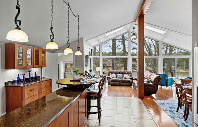 Tree Top Get Away by Avantstay Amazing Lake View - Foto 21