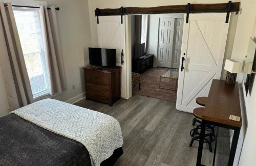 Downtown Willoughby Historic District Gem #2 - Photo 2