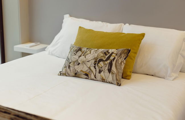 Legacy Oporto Premium Apartment B by Vacationy - Photo 12