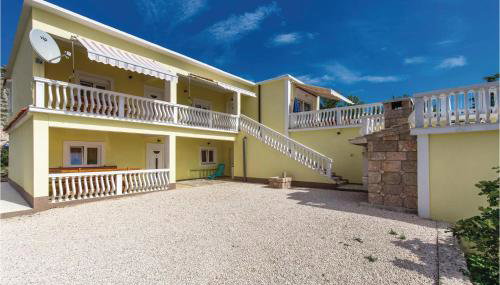 Gorgeous Apartment In Lukovo Sugarje - Foto 2