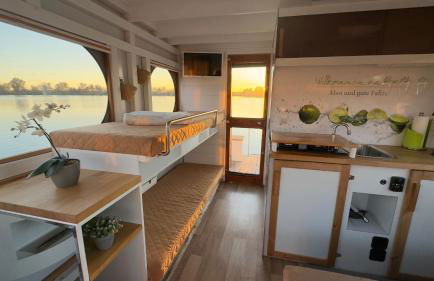 Hausboot in Berlin, festliegend im Yachthafen Schmöckwitz, mit Heizung - Photo 5