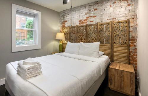 1BR Apt, Minutes to Downtown Cincy, Stadiums, Bars - Photo 2