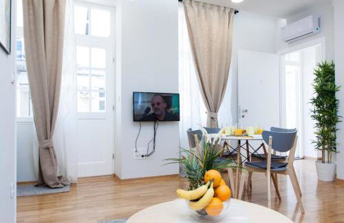 Luxury Main Square Apartments - Photo 34