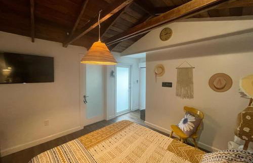 Private Studio Cabin steps from Calle 8 - Foto 68