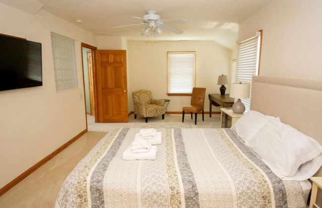 Gorgeous Santosha Hot tub Pool Walk to Beach - Foto 23