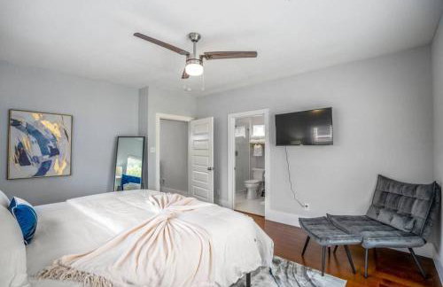 Intergalactic Abode at East Downtown - Foto 22