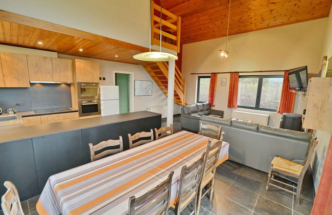 Modern Holiday Home in Somme-leuze With Garden - Foto 14