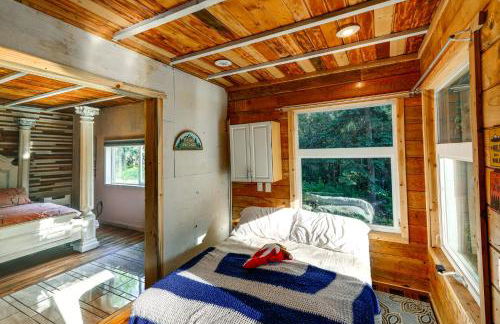 Delta Junction Rental with Shared Pool and Hot Tub! - Foto 12