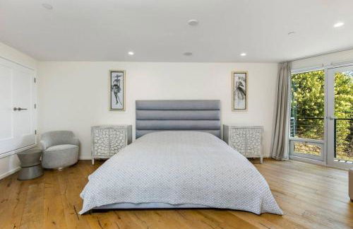 Spacious 4BR Retreat with Private Pool, Pool Table and Fast Wi-Fi Sleeps 9 Quiet Clinton Location - Foto 55