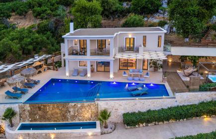 Artemis Villas - Spectacular Views & Ideal For Large Groups, By ZanteWize - Foto 38