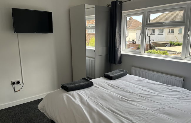 House - Sleeps 14, Onsite Parking & Pets Allowed - Foto 5