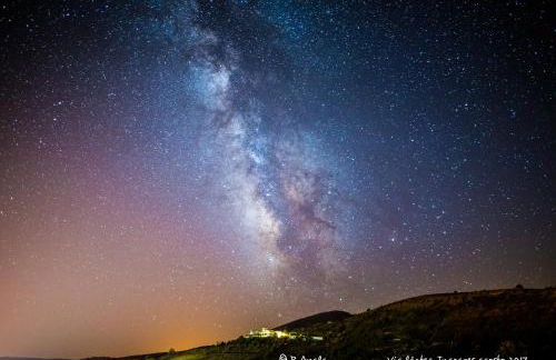 CASERIO INAZARES - CASAS DE MONTAÑA CON CHIMENEA Y NIEVe - Foto 70