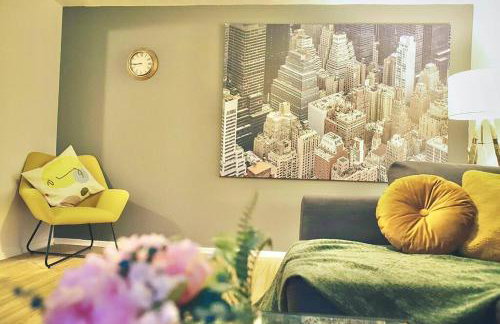 20% Monthly stays - 3 bedrooms @ Homevy Leeds - Foto 14