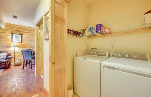 Lakefront Divide Cabin with Game Room! - Foto 31