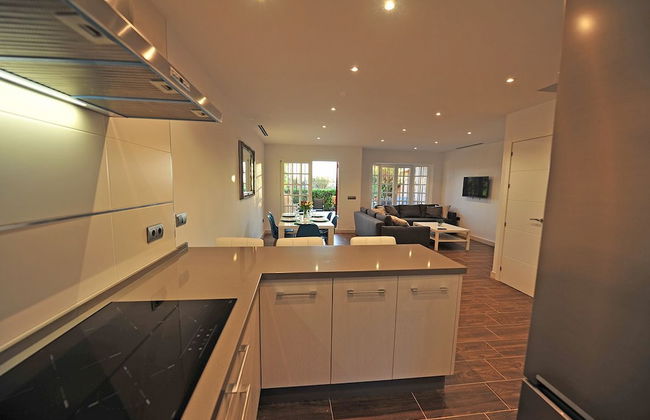 Casa Cinco Dormitorios Acceso Playa - Foto 14