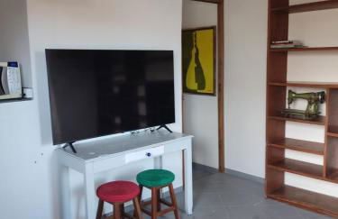 Apartamento Charmoso, Localização Privilegiada Enfrente Aeroporto - 2m orla mar - Foto 27