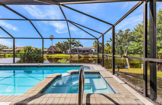 Beautiful Private Pool Home In-between Fort Myers Beach And Sanibel Island 3 Bedroom Home by RedAwning - Photo 17