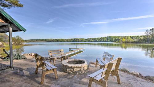 Hot Tub, Sauna, Fireplace, Dock! Lake Honor Cabin - Foto 2