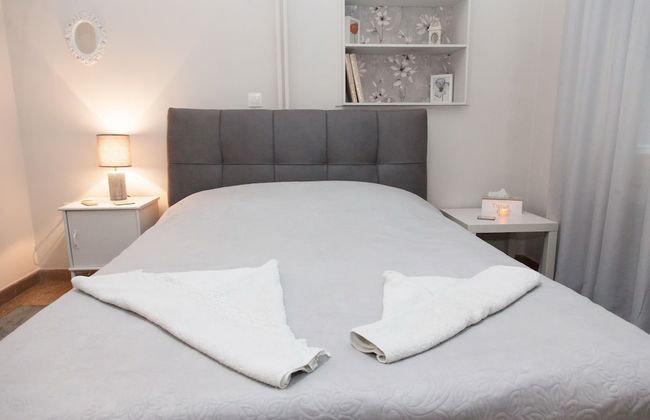 Fabulous Apartment Across Flisvos - Foto 11