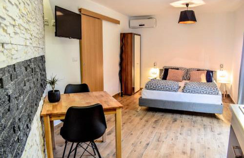 Olive Garden Beachside Hideaway - Photo 9