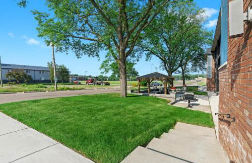 Modern Downtown 1BR Stay in Downtown Royal Oak - Foto 32