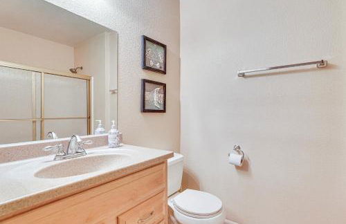 Walk to Golf and Beach Queens Bay Resort Condo - Foto 18