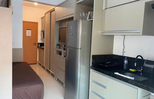 Lindo Studio Matinhos Prédio na beira mar. - Foto 15