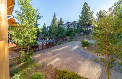 Ski in/Out 1B/1BA w/ View - Pool, Jacuzzi, Parking - Foto 29