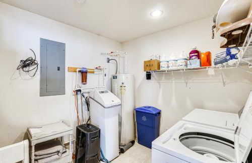 Views and Private Dock Lake of the Ozarks Retreat! - Foto 13