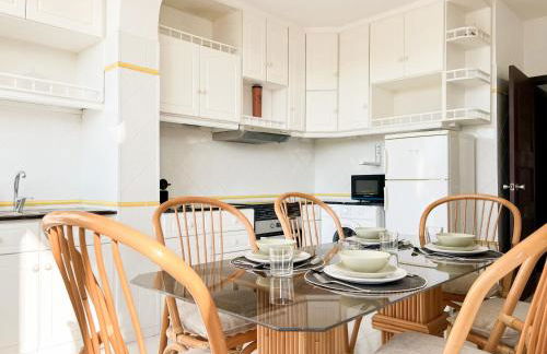 Loulé Sunny Retreat by LovelyStay - Foto 52