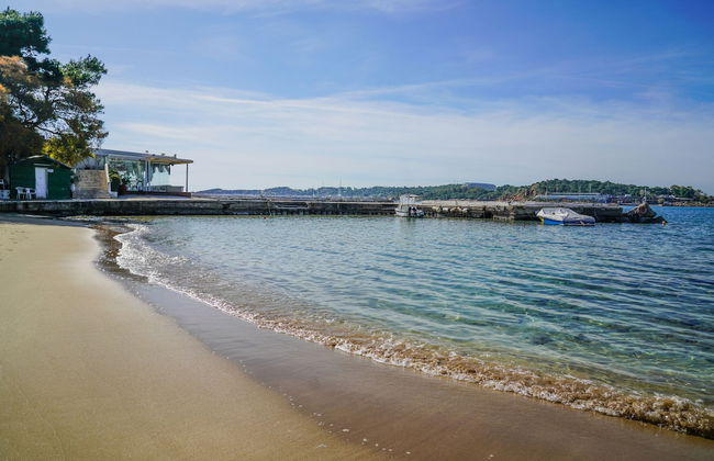 Relux Sea View 2BD Apartment by BluPine - Foto 21