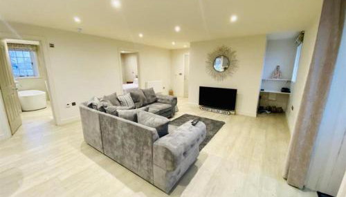 Yarwell Mill - Photo 3